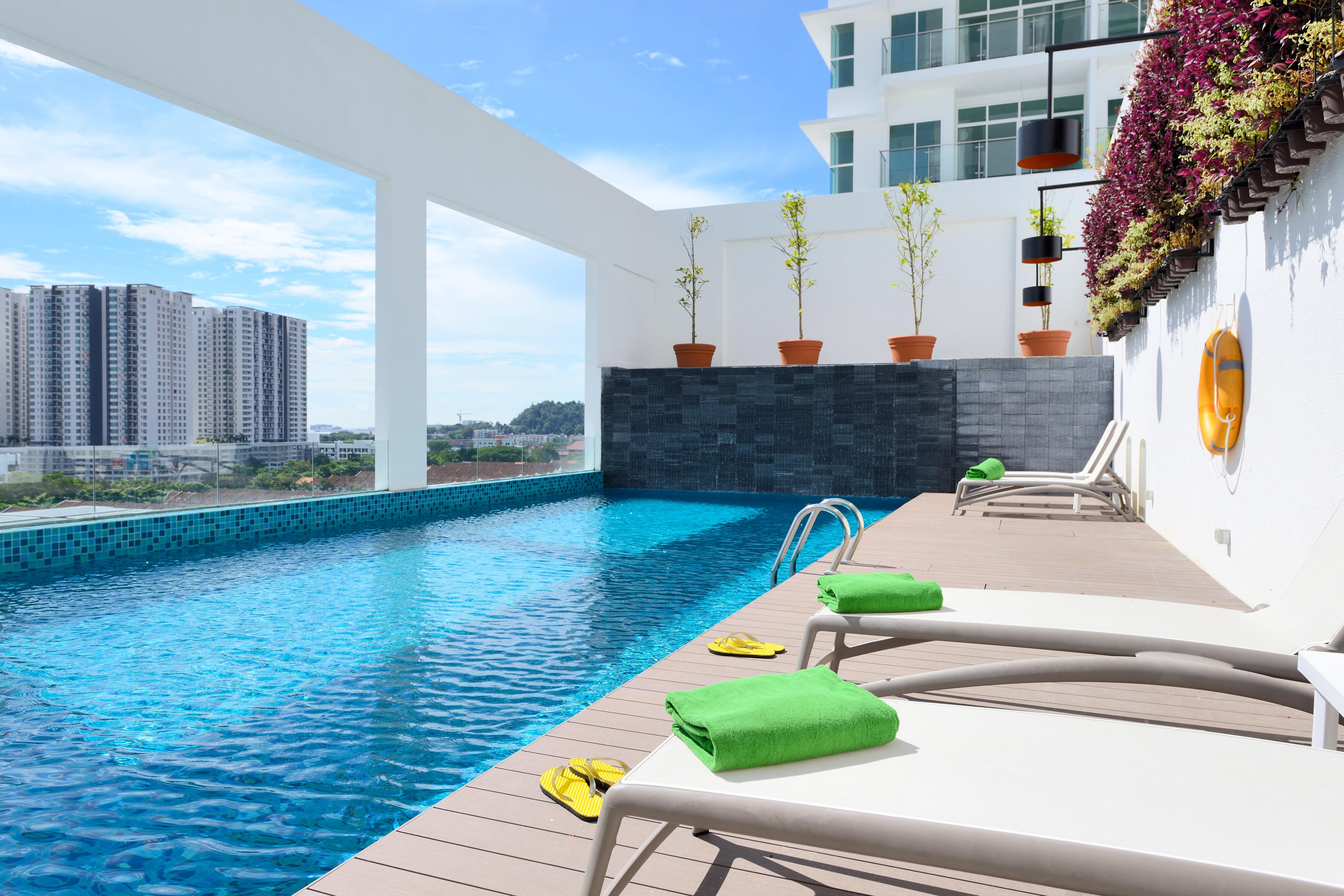 Olive Tree Hotel Penang Bayan Lepas Exterior photo